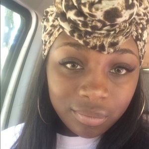 Meet your Posher, Shanequa